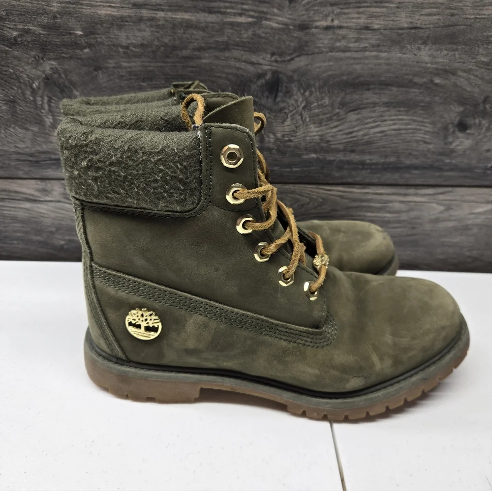 Timberland 6 Inch Premium Dark Green Gold Accents Boots Women's Sz 8 Winter Snow
